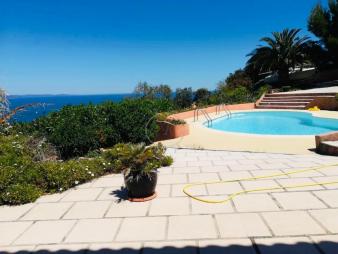 villa-provencale-au-cap-benat 